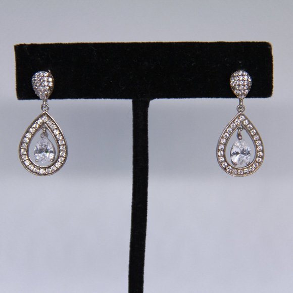 Sparkly Drop Dangle Earrings - Picture 1 of 4